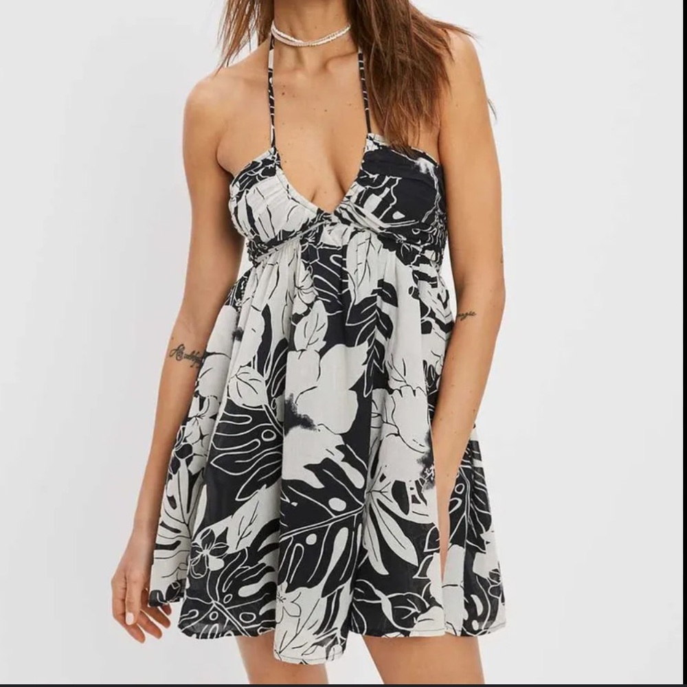 NEW American Eagle Ruched Halter Floral Midi Dress Open Back